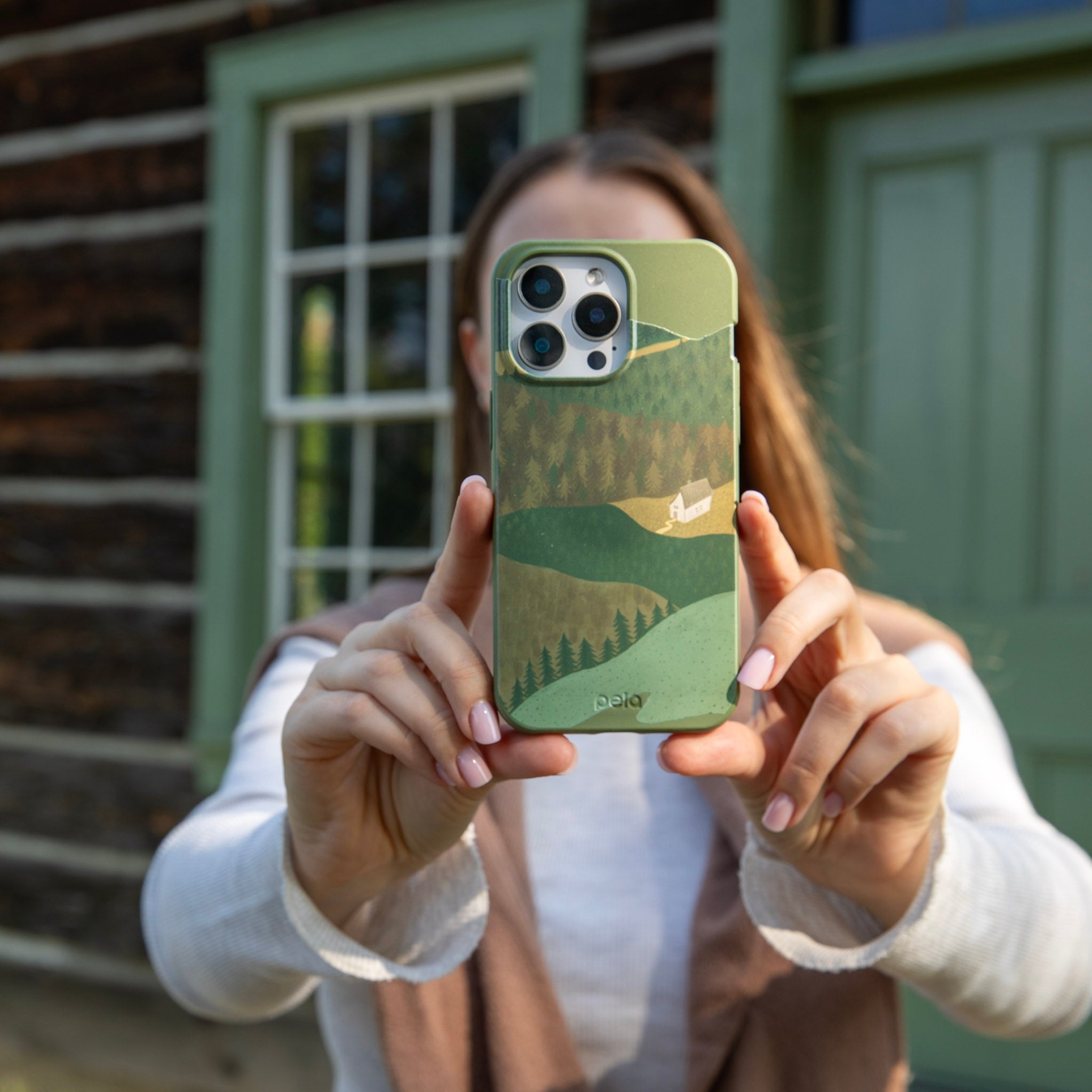 Coque iPhone 16 Forest Floor Mountain Nest - image 2