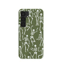 Coque Samsung Galaxy S25 « Boogie Bones » à motif de sol forestier