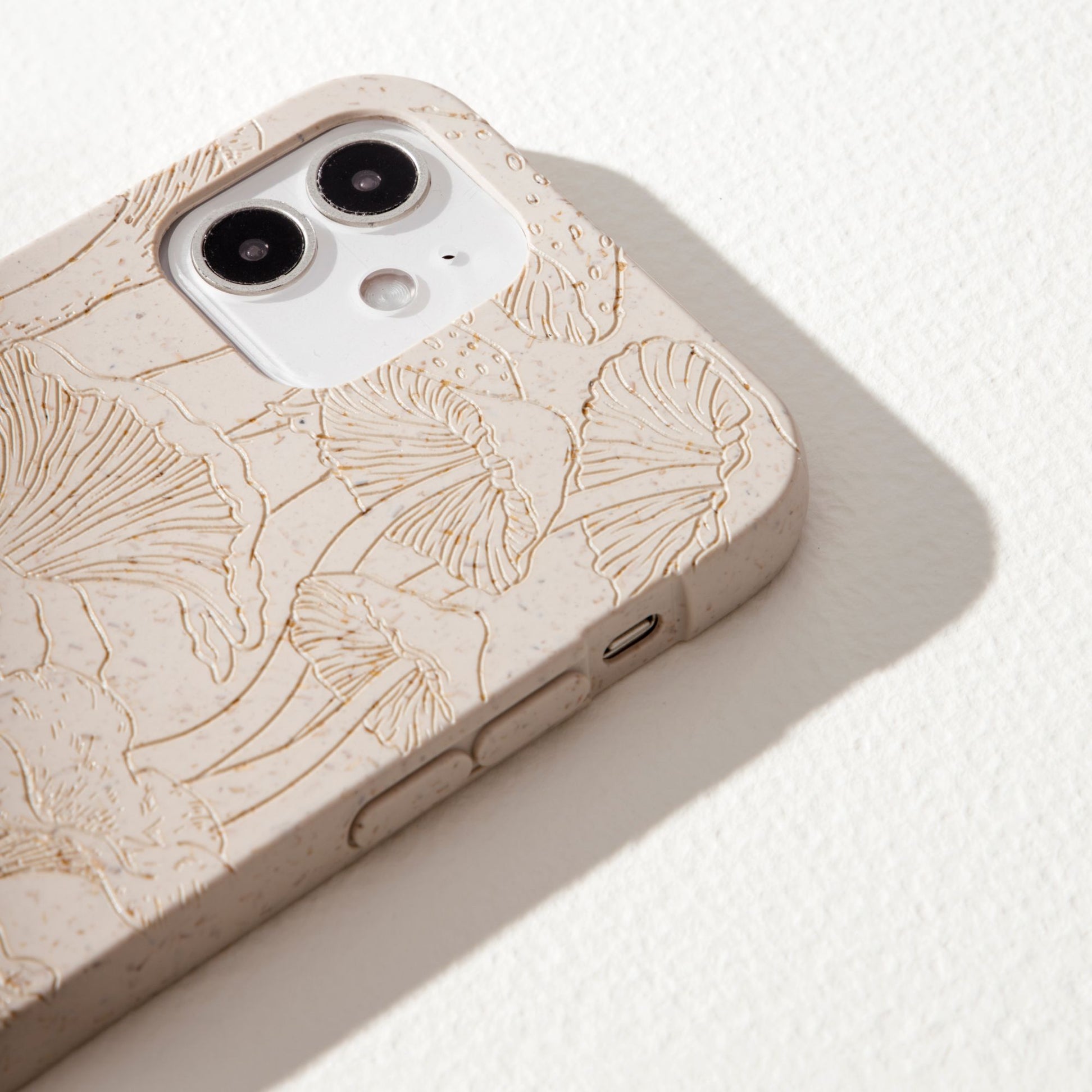 London Fog Forage Google Pixel 6 Case