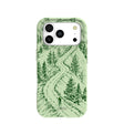 Coque iPhone 17 Pro « Into the Mountains » vert sauge