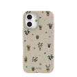 Coque pour iPhone 16 London Fog Plant Life