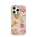 Coque iPhone 16 Pro avec bouquet de coquillages et strass