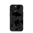 Coque iPhone 13 Pro Black Shadow Petals