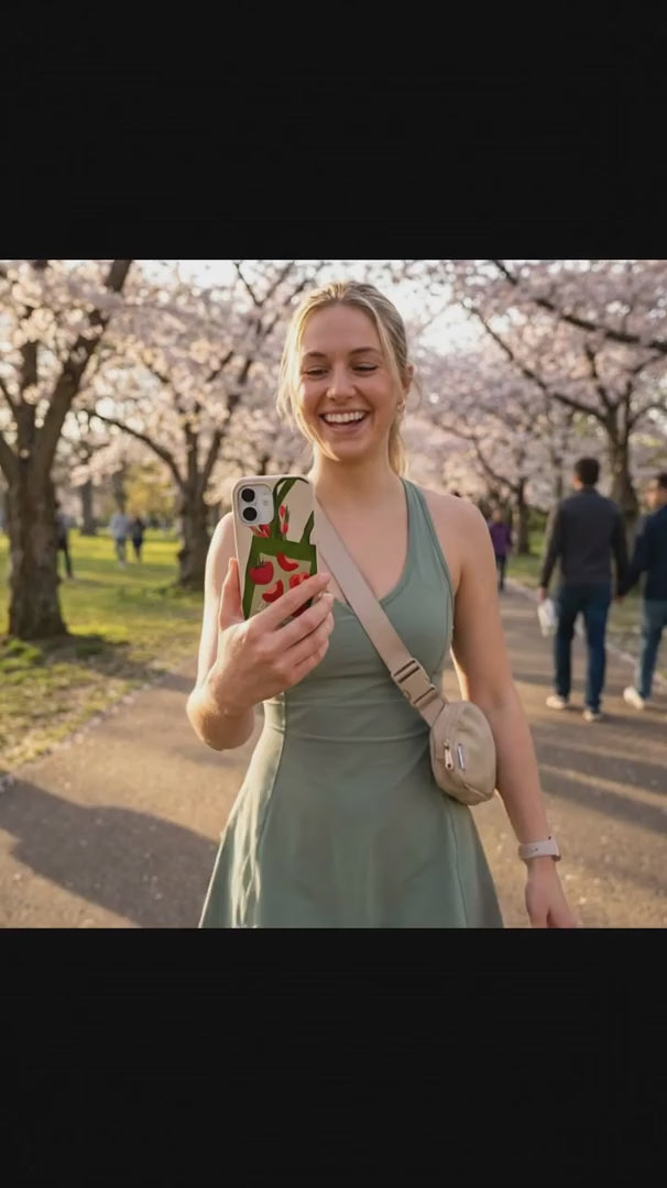 Seashell Market Tote iPhone 17 Pro Case - Product video demonstration