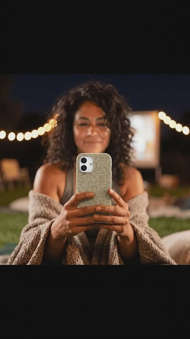 London Fog Say Meow iPhone 16 Case - Product video demonstration