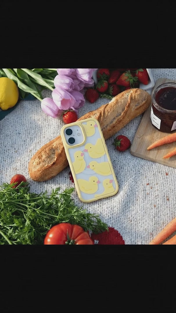 Clear Ducks iPhone 17 Pro Case With Sunbeam Ridge (MagSafe included) - Product video demonstration