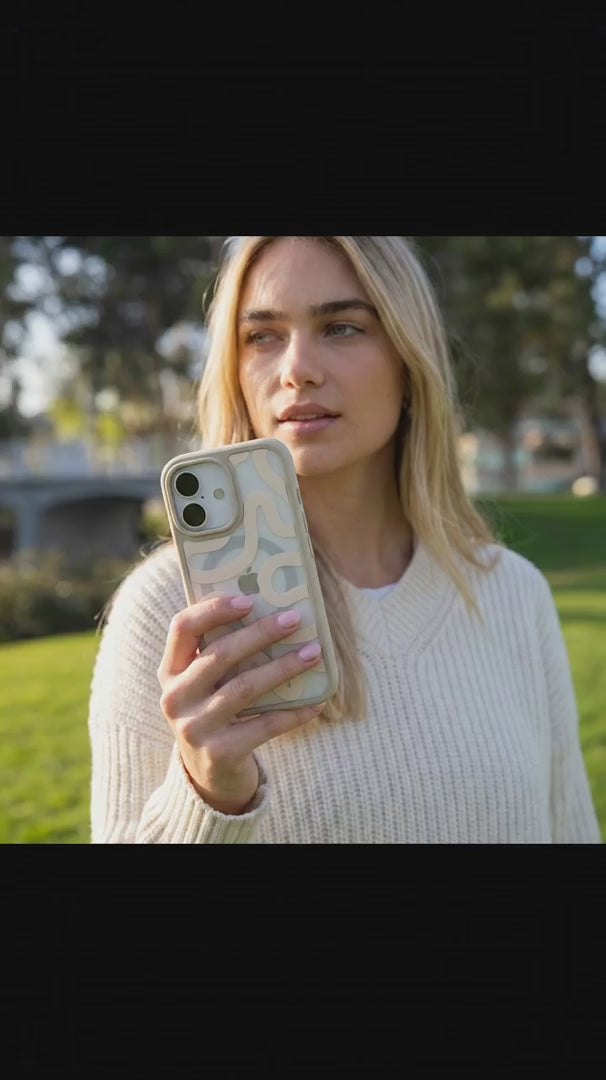 Clear Sandstone Wiggle iPhone 17 Pro Case With London Fog Ridge (MagSafe included) - Product video demonstration