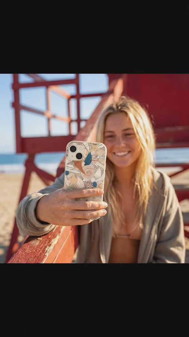 London Fog Sandy Shells iPhone 15 Pro Case - Product video demonstration