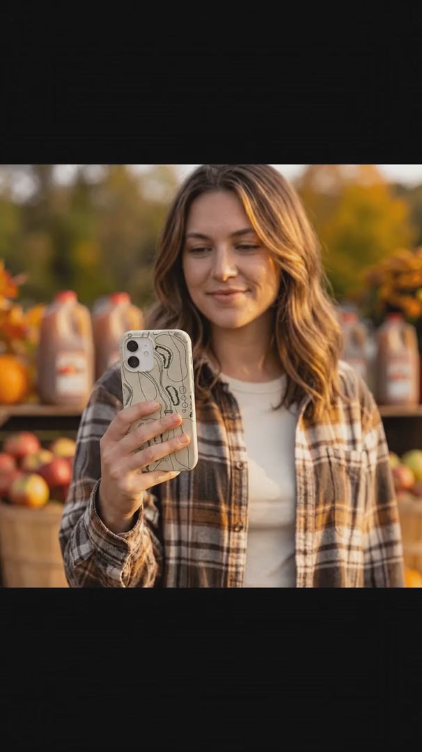 London Fog Golf Course iPhone 15 Case - Product video demonstration